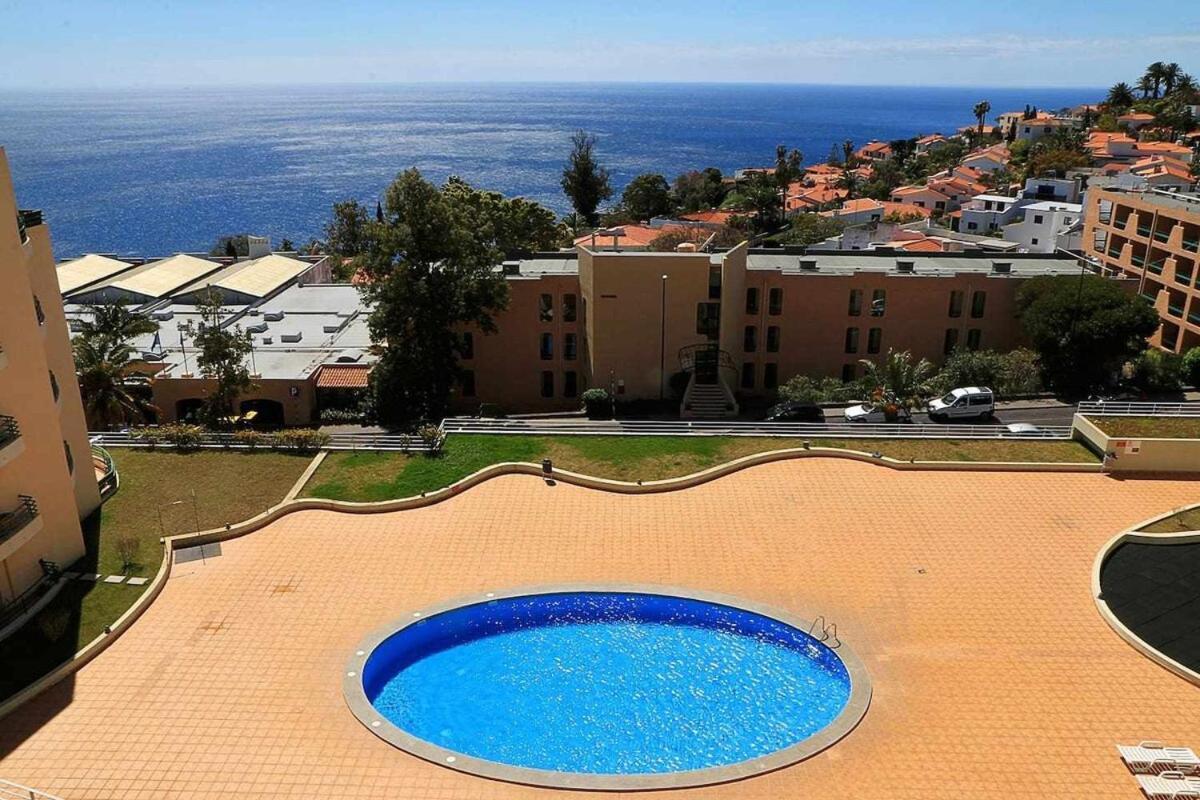 Pia'S Place - Apt With Sea View Caniço Esterno foto